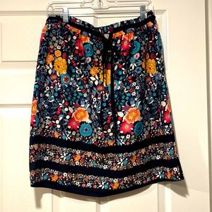 Black floral pattern skirt